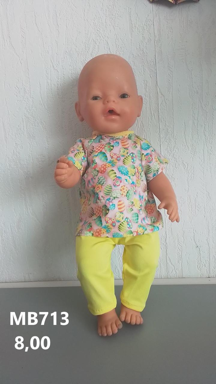 Poppenkleertjes baby born. Pyjama. Opbrengst KiKa.