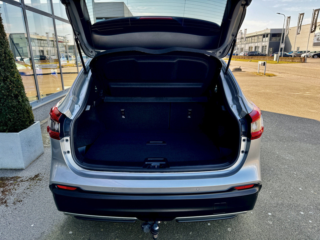Nissan Qashqai 1.2 n-connecta panorama dak