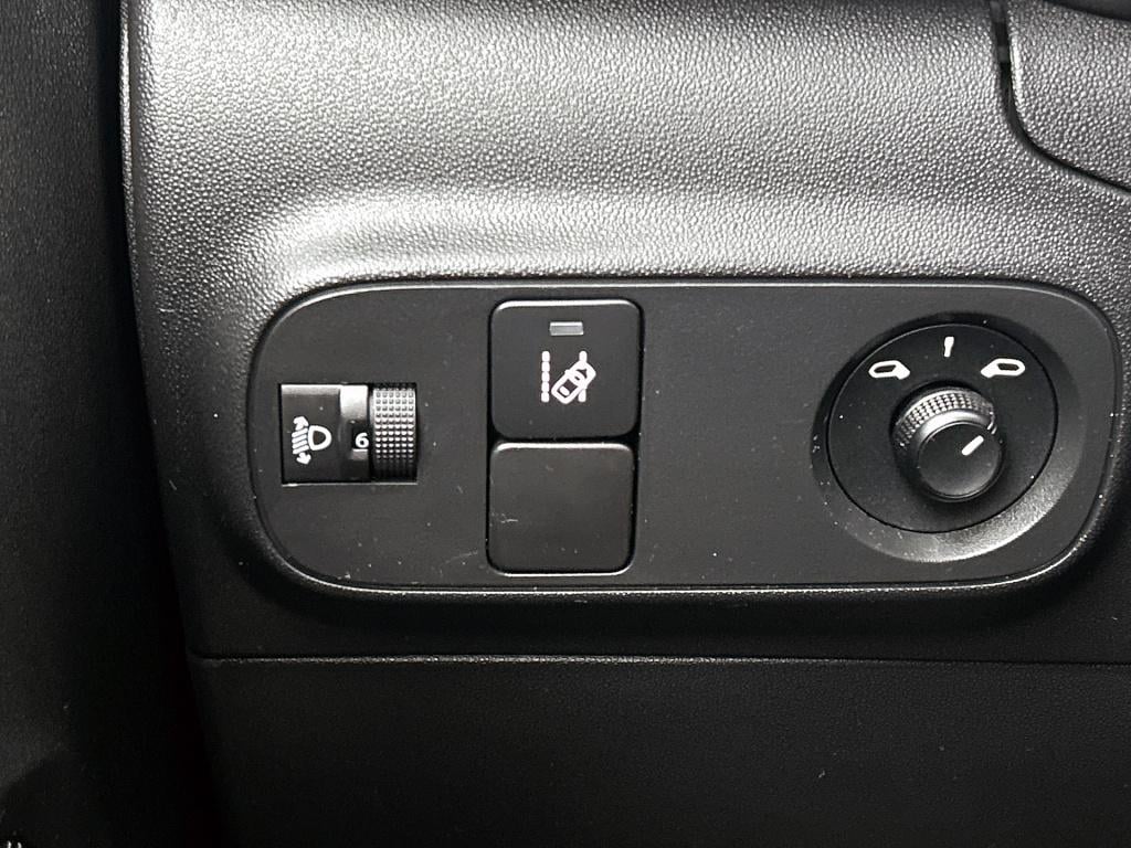 Citroen C3 83 pk you! | rijklaar |