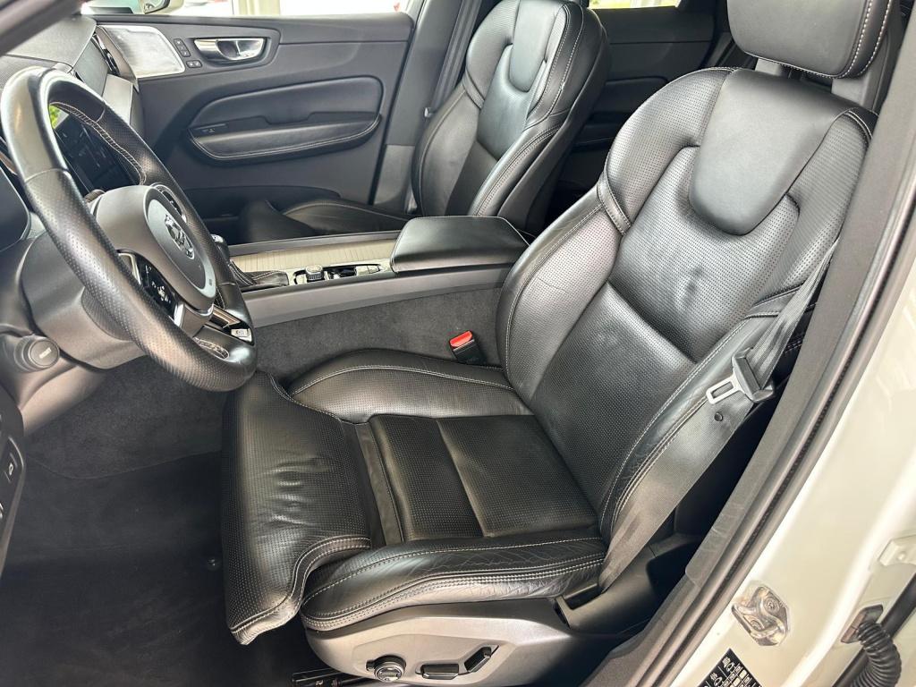 Volvo XC60 2.0 d5 awd r-design luchtvering | standkachel