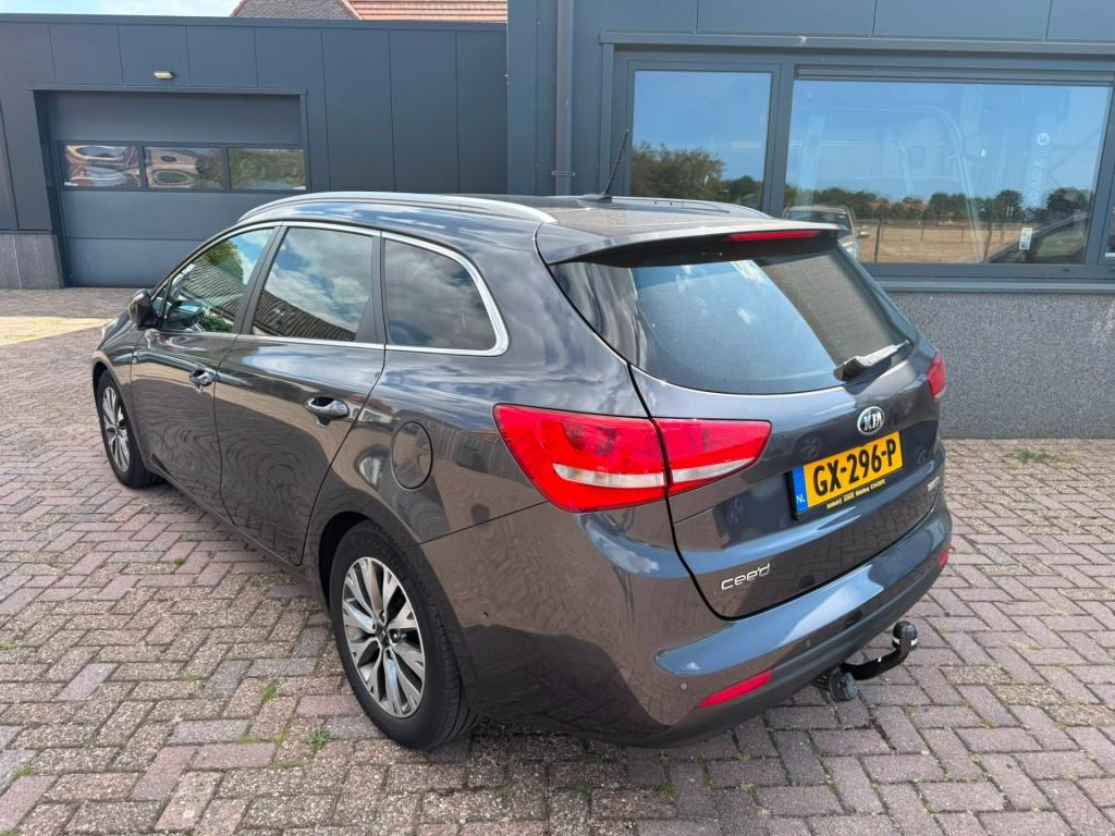 Kia Ceed Sportswagon 1.6 gdi dynamicline