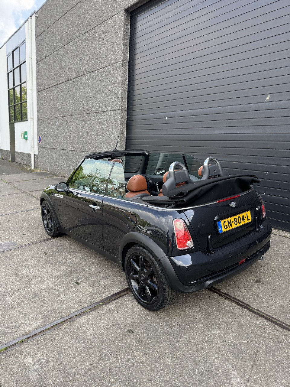 Mini Cooper Cabriolet 1.6 Sidewalk 144DKM 2007