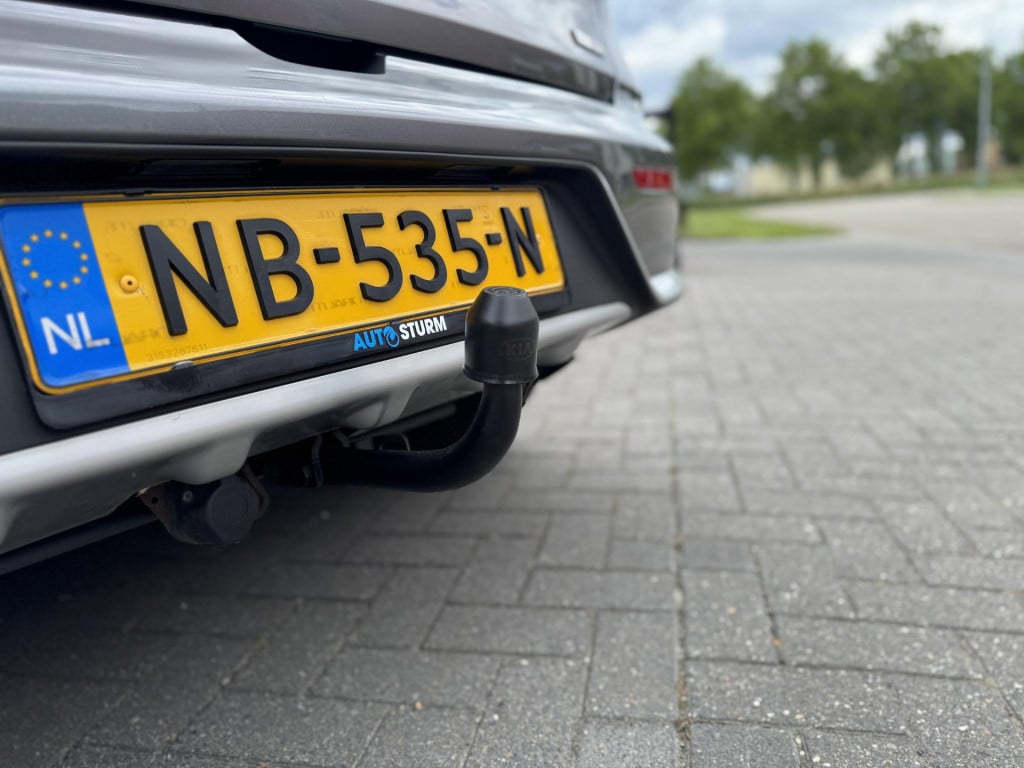 Kia Niro 1.6 gdi hybrid first edition | trekhaak | navigatie | camera | app