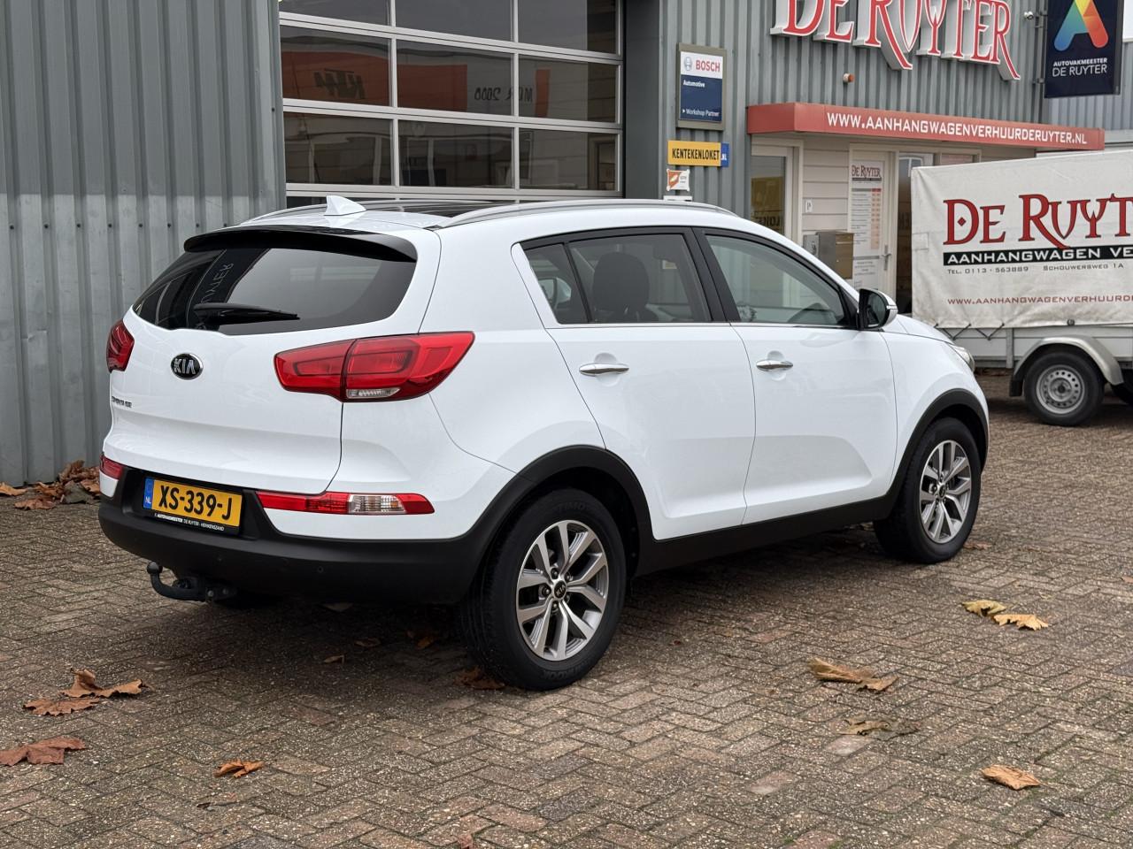 Kia Sportage - 1.6 GDI DynamicLine | Pano | Stuurverwarming|Trekhaak