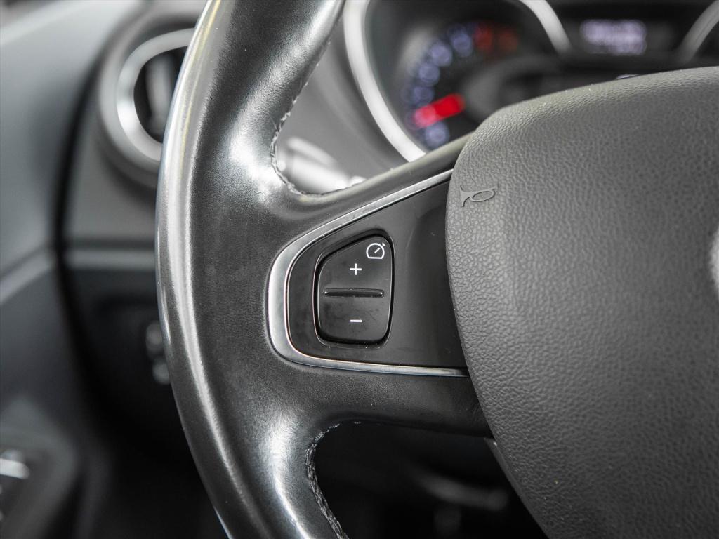 Renault Captur tce 90pk intens | trekhaak | navigatie | park. sensoren | cr