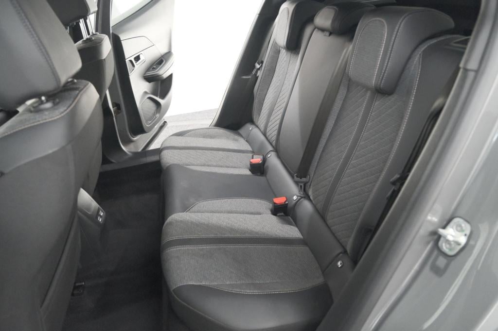 Peugeot 2008 puretech 100 allure | camera | navigatie | parkeersensoren | a