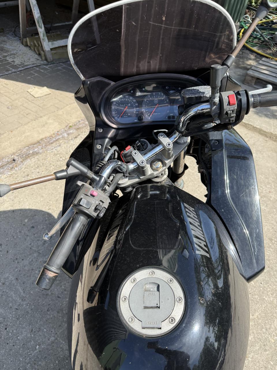 Yamaha XJ900S Diversion