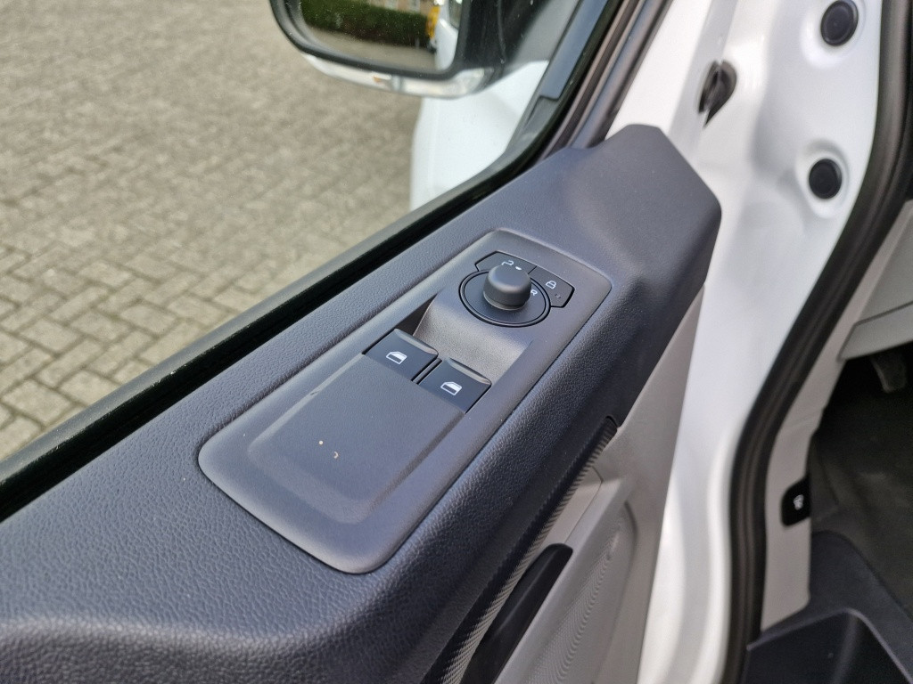 Ford Transit Custom 300 2.0 tdci l2h1 tr