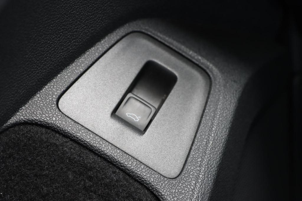 Volkswagen Tiguan 1.4 tsi comfortline business r