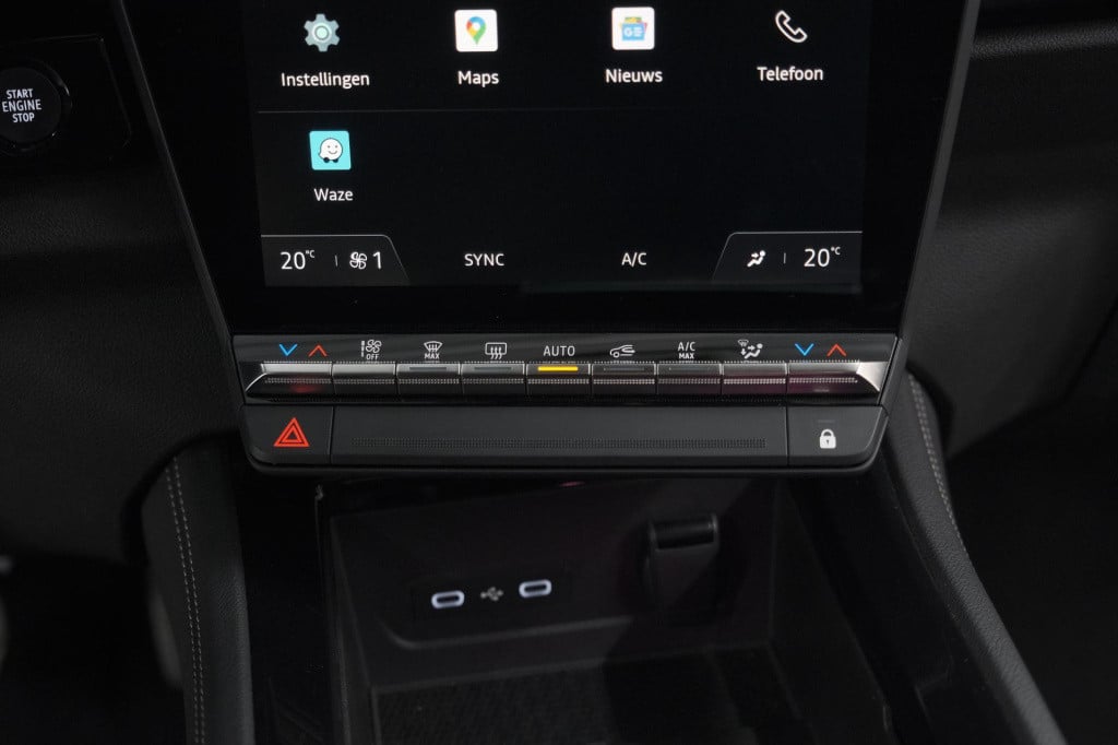 Renault Austral e-tech hybrid 200 techno | panoramadak | 360 camera | dodeh