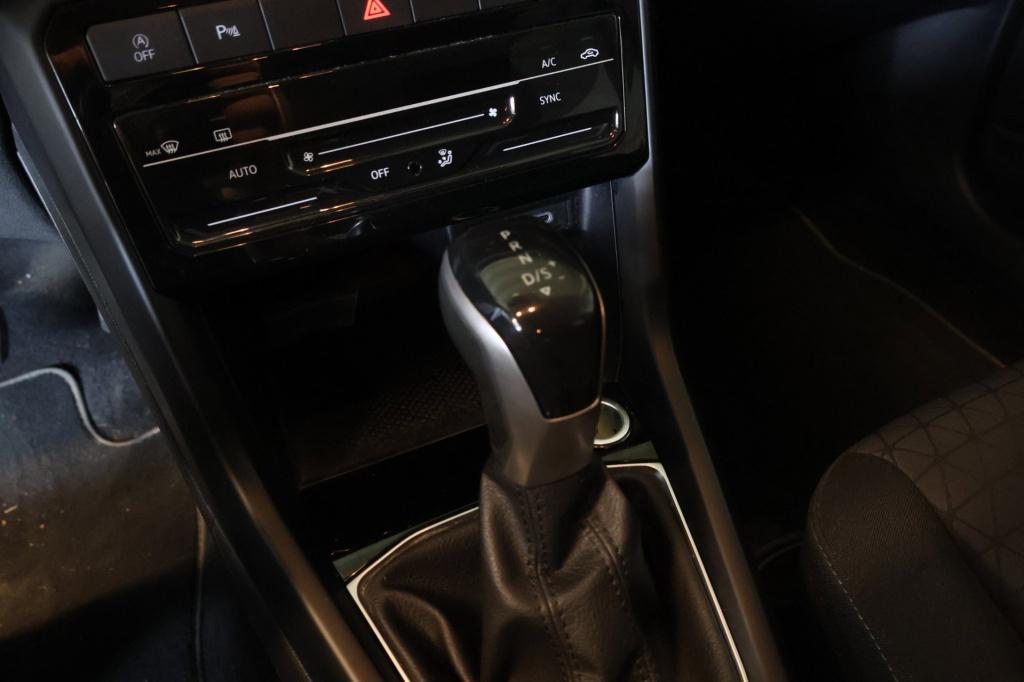Volkswagen T-cross 1.0 tsi life edition|trekhaak|virtual cockpit|apple carp