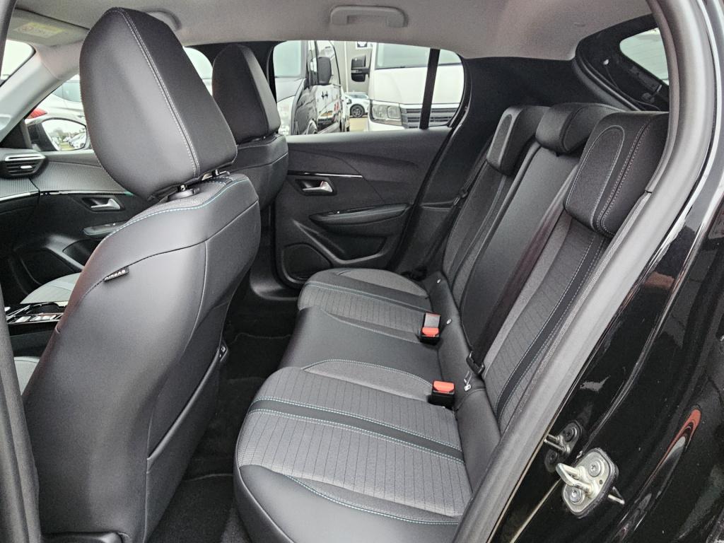 Peugeot 208 ev active 50 kwh | camera | carplay