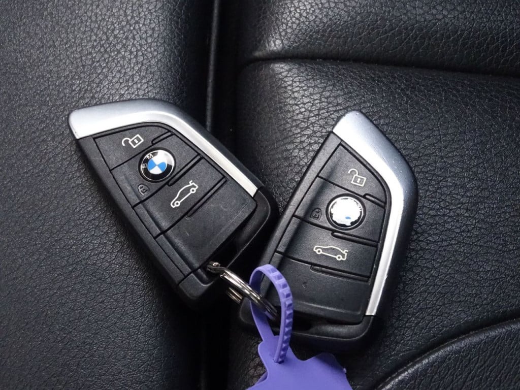 BMW X1 xdrive20i high executive