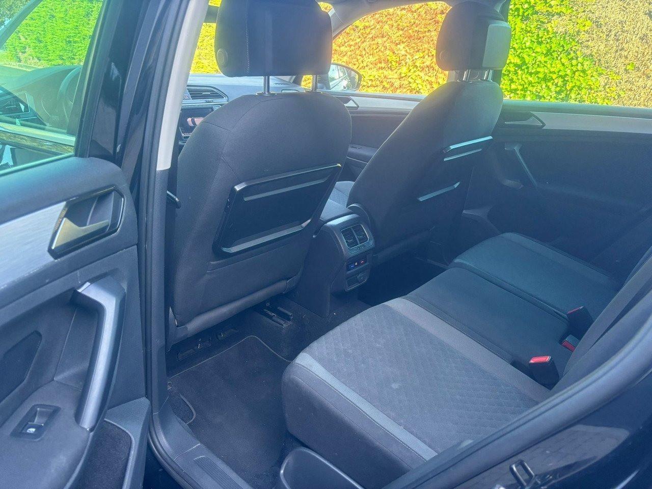 Volkswagen Tiguan 1.4 TSI Comfortline Luxe opties Vol Jaar Apk