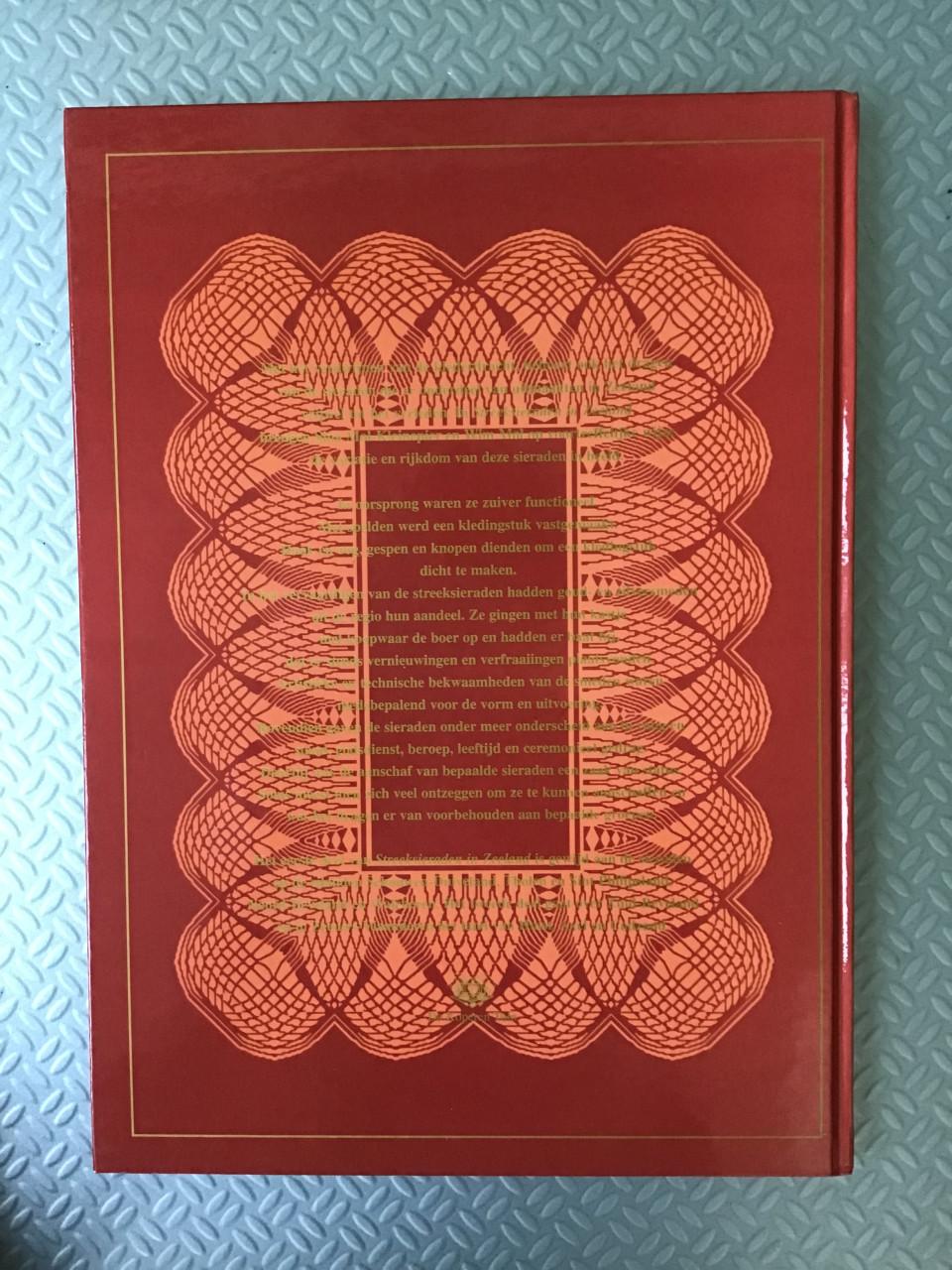 Streeksieraden in Zeeland