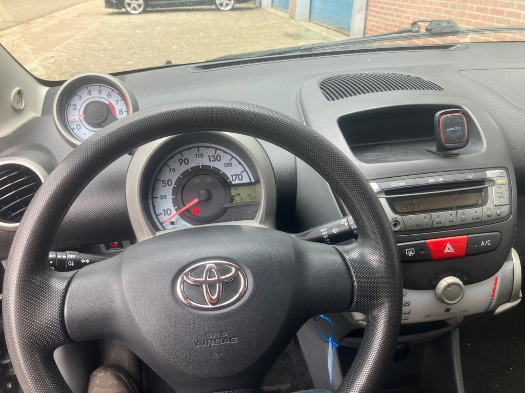 Toyota Aygo 1.0-12v sport airco