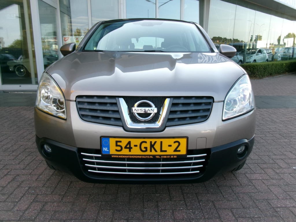 Nissan Qashqai 1.6 airco, cr.contr., panoramadak, trekhaak