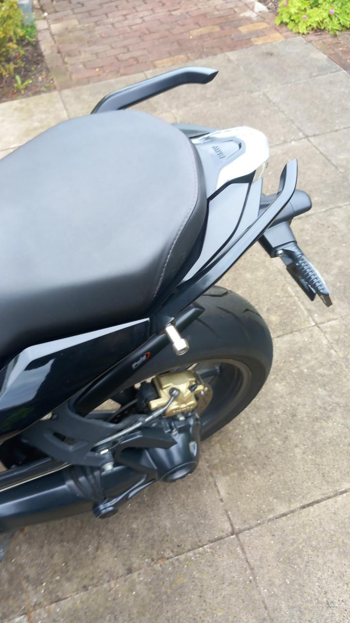 Akrapovic sport einddemper BMW R 1200 RS & R LC modeljaar 2015-