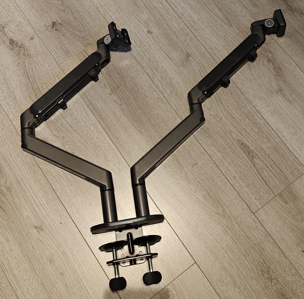 Levantu mars monitor arm dubbele gasveer