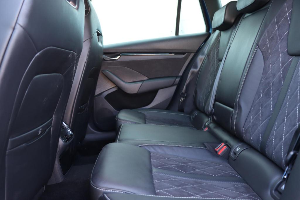 Skoda Octavia combi 1.4 tsi iv rs 245pk dsg6