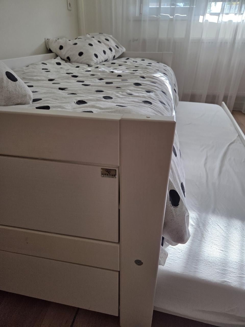Lifetime Kidsrooms uitschuifbed 90x200  Compleet & in nette staat! 🤍
