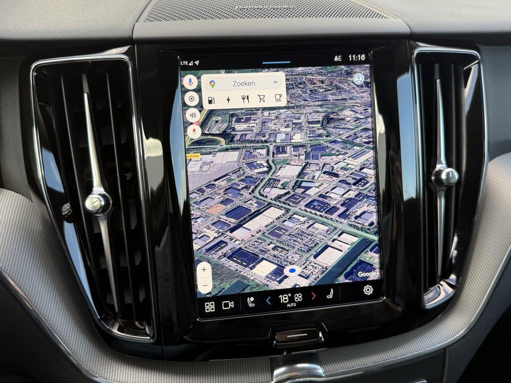 Volvo XC60 t6 398pk recharge ultra dark| panodak| adap.cruise| head-up| 360