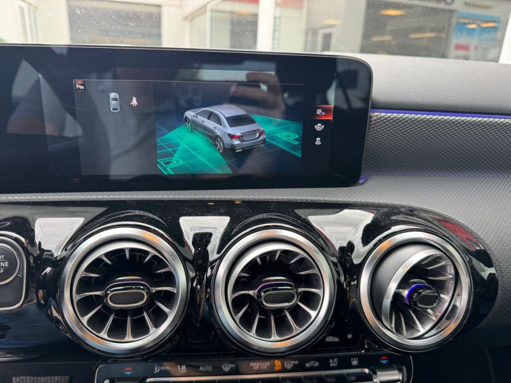 Mercedes-Benz A-Klasse 250 e business solution luxury limited