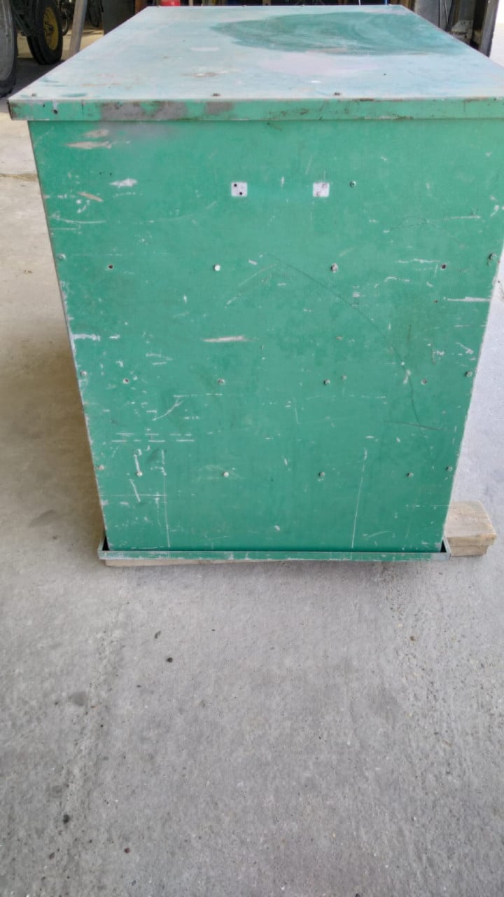 Metalen kast