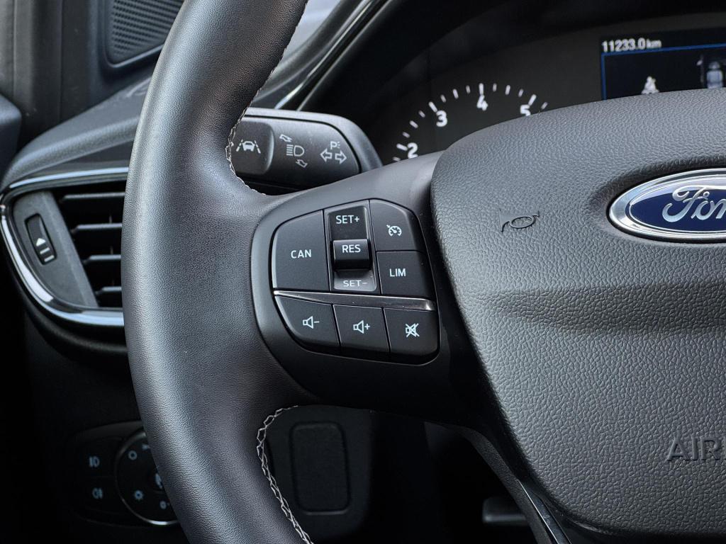 Ford Puma 1.0 ecoboost hybrid titanium