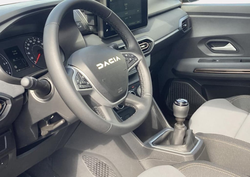 Dacia Sandero Stepway 1.1 tce 110 extreme nieuw op voorraad