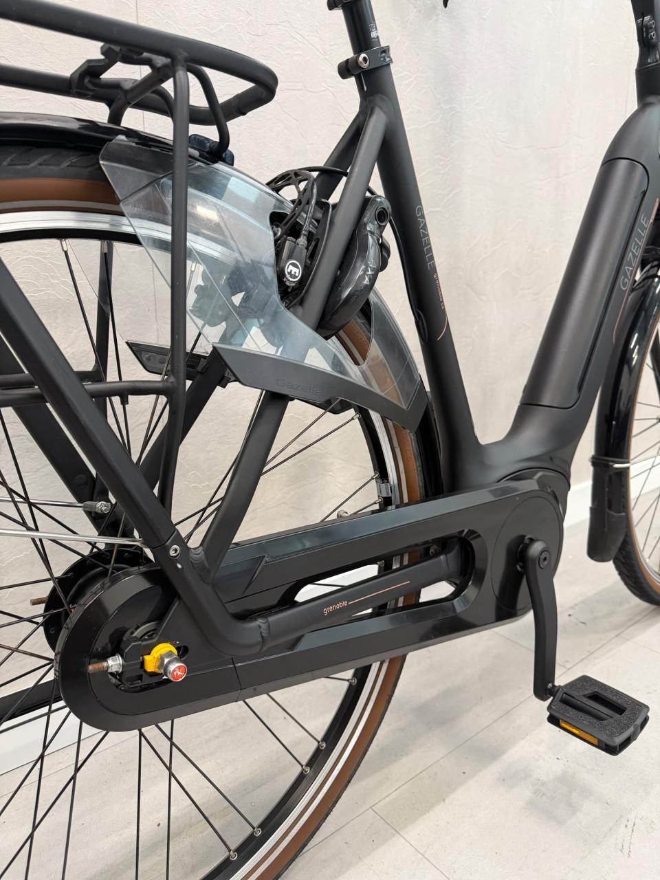 Gazelle Grenoble C8 Bosch Active Line Plus 57CM 500Wh