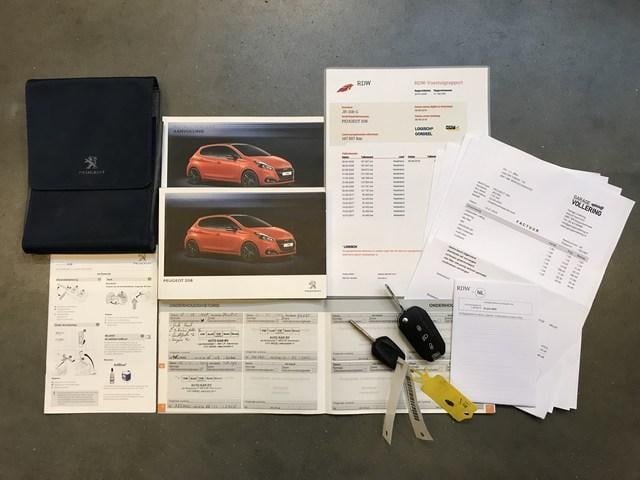 Peugeot 208 1.2 automaat navi | pdc | cruise | airco | trekhaak | dab etc.
