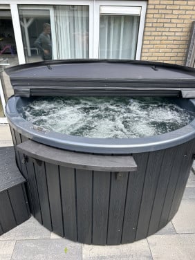 Hottub