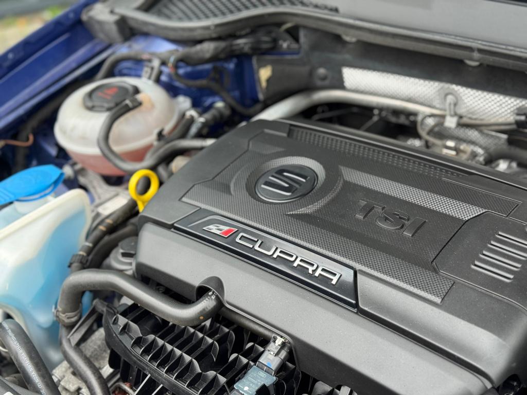 Seat Leon 2.0 tsi cupra * keyless * camera * carplay * stoelverwarming