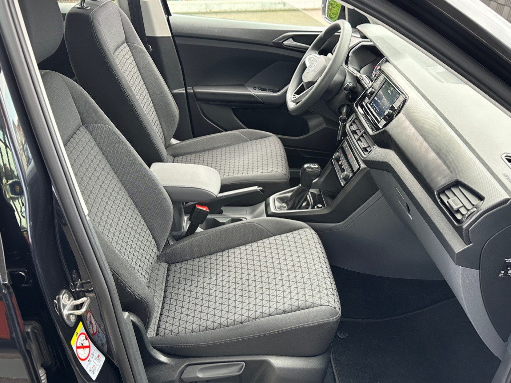Volkswagen T-cross 1.0 tsi 110pk dsg life | carplay | adapt. cruise | rijkl