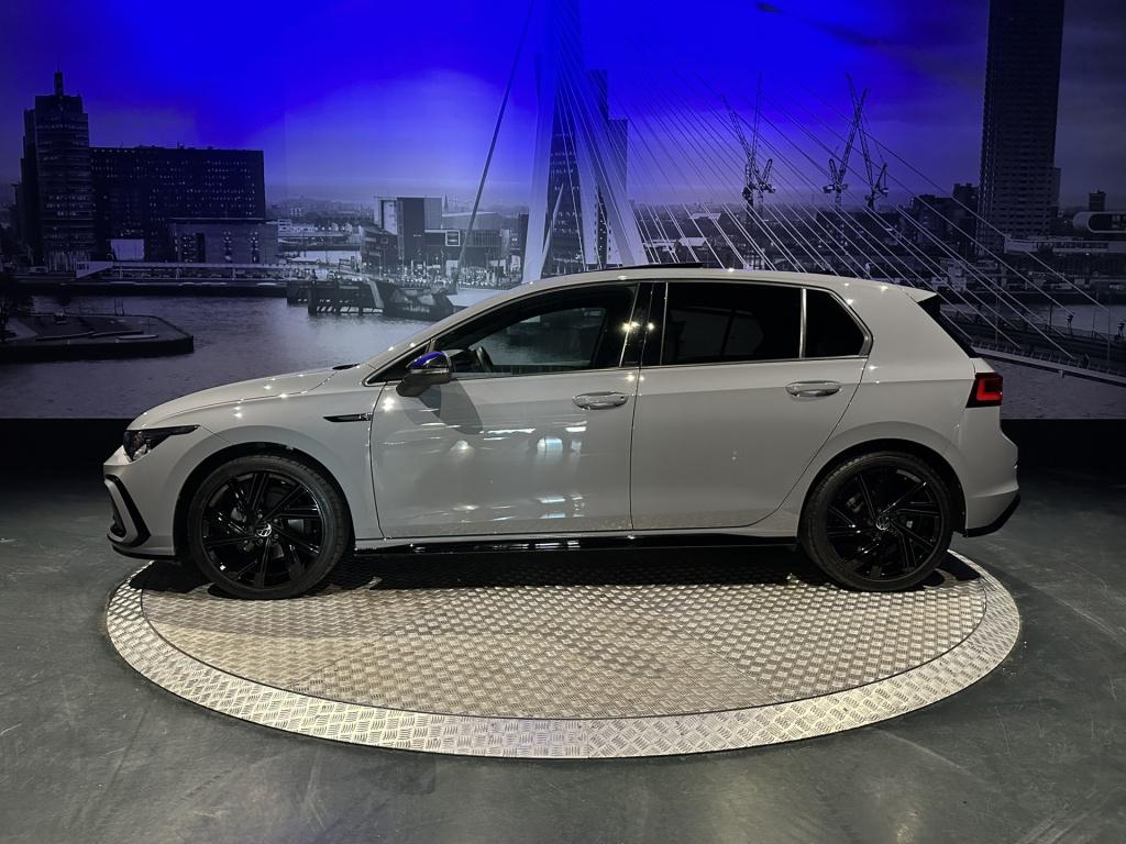 Volkswagen Golf 1.5 etsi r-line business *pano*camera*navi*appconnect*