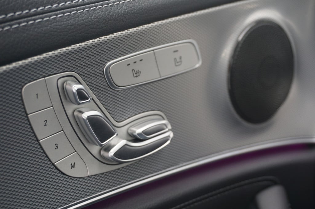 Mercedes-Benz E-Klasse estate 200 premium luxury l panorama dak l massage l