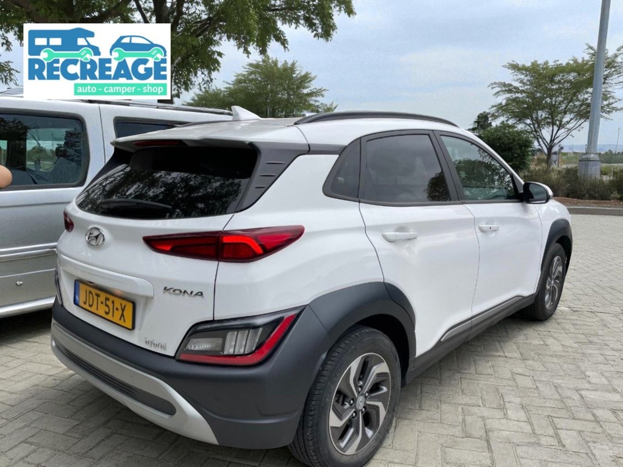 Hyundai Kona 1.6 Hybrid Automaat – Comfort, Luxe én Efficiëntie!