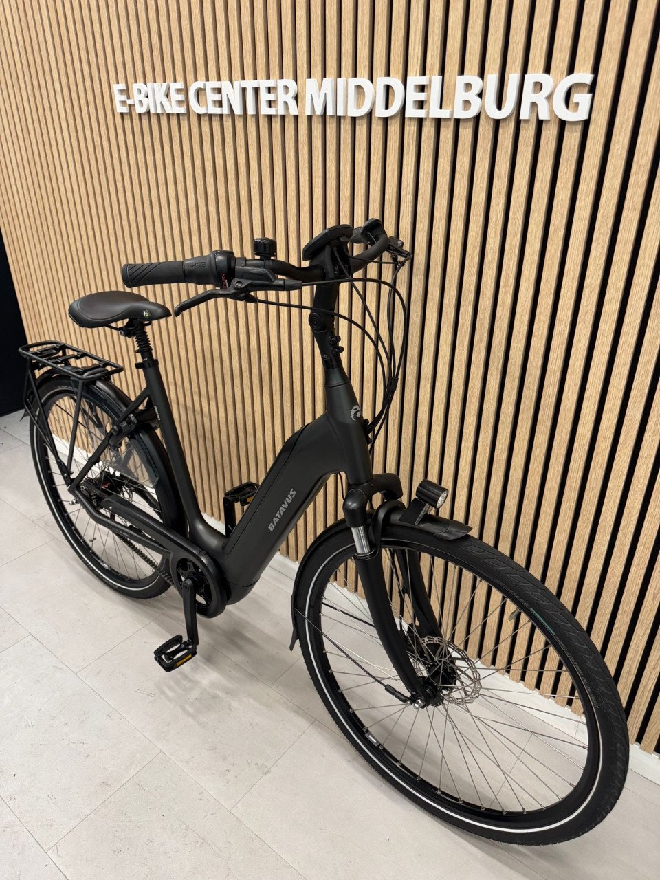 Batavus Finez E-Go Bosch Active Line Plus 625Wh 57CM Belt
