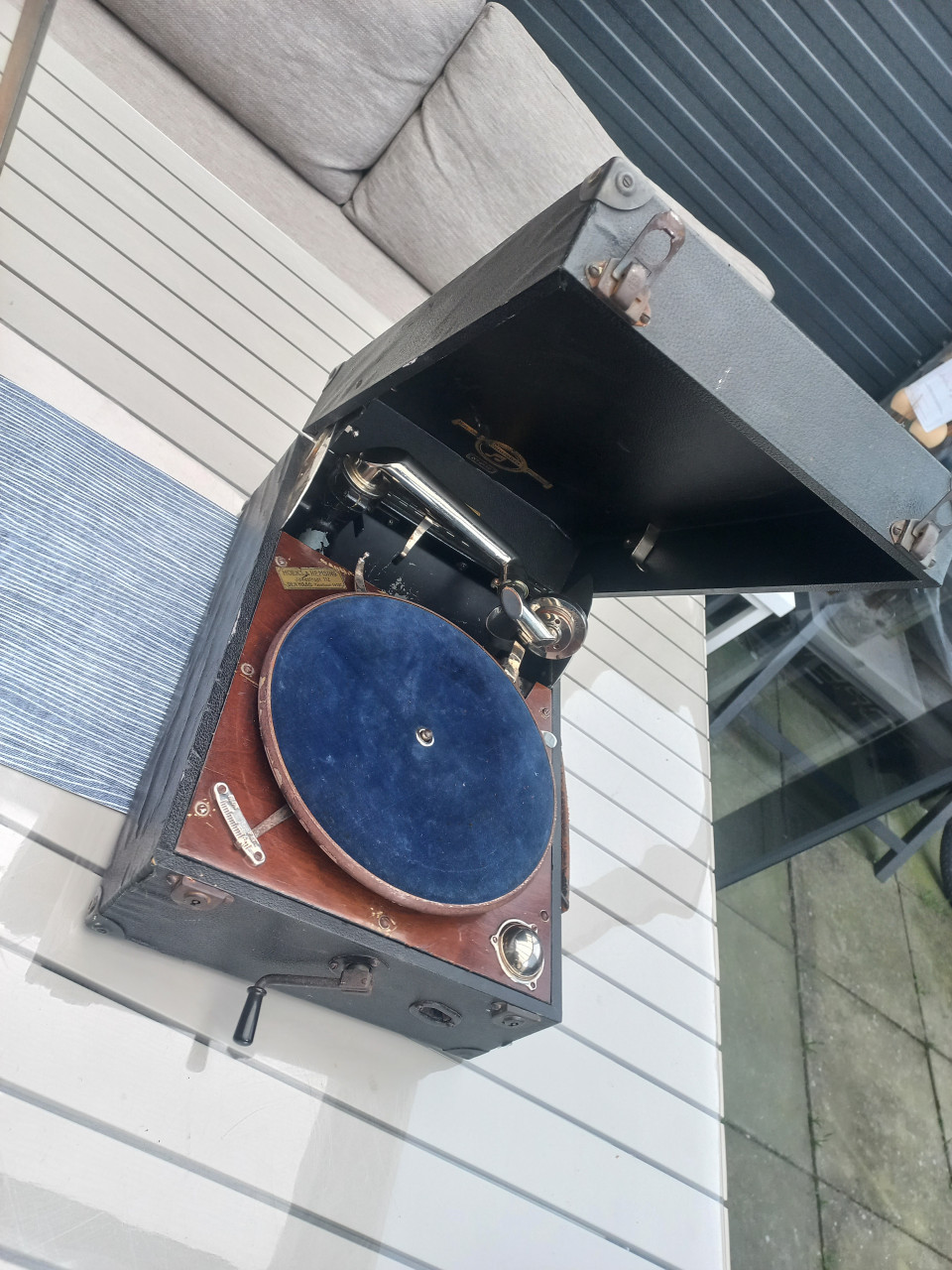 Gramophone, Columbia Grafonola Viva-Tonal No 202,