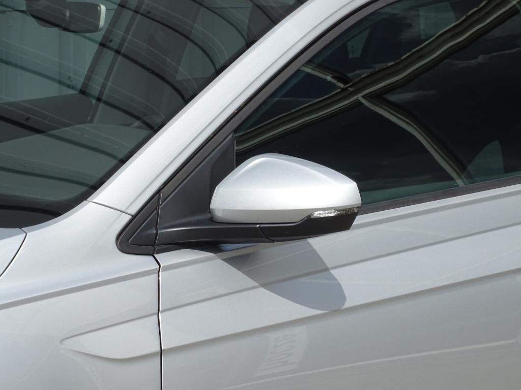 Volkswagen Polo 1.0 mpi comfortline | 17" | apple carplay/android auto