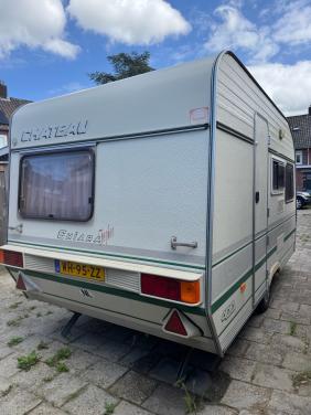 Chateau chiara 400 met Unico voortent