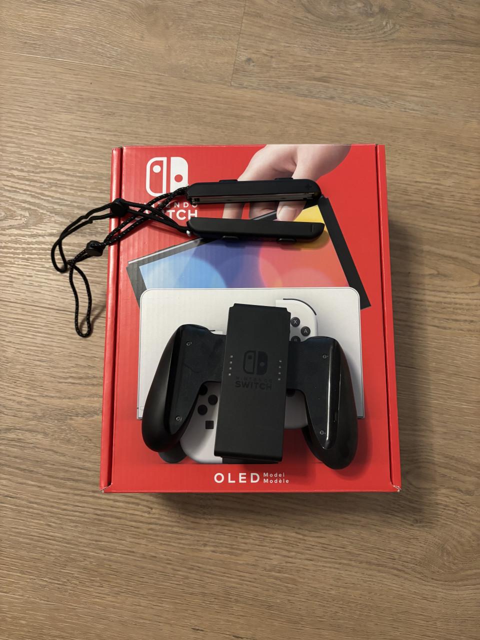 Nintendo Switch OLED Wit - Zo goed als nieuw