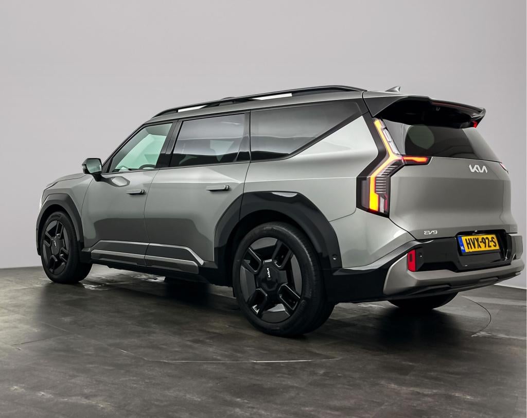 Kia Ev9 gt-line awd 99.8 kwh | schuifkantel dak | 7 persoons | stoelamassag