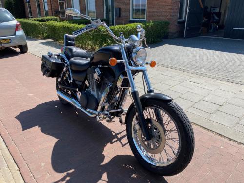 SUZUKI INTRUDER 1400