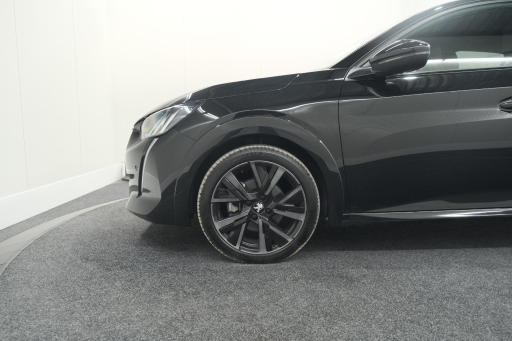 Peugeot 208 puretech 100 gt | camera | navigatie | apple carplay | parkeers