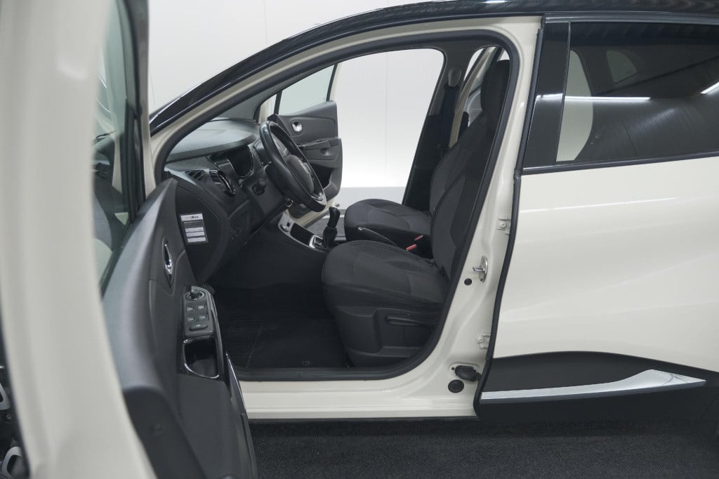 Renault Captur tce 90 dynamique | parkeersensoren | navigatie | climate con