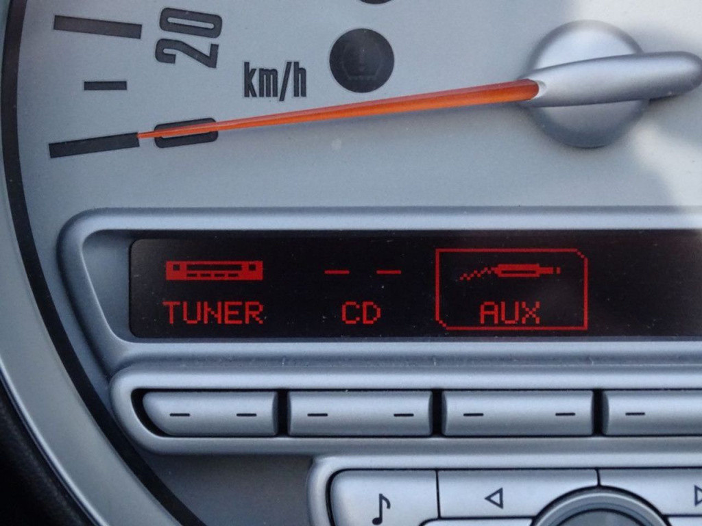 Mini Cooper Cabrio mini 1.6 pepper airco | cruise | stoelverwarming | 17"