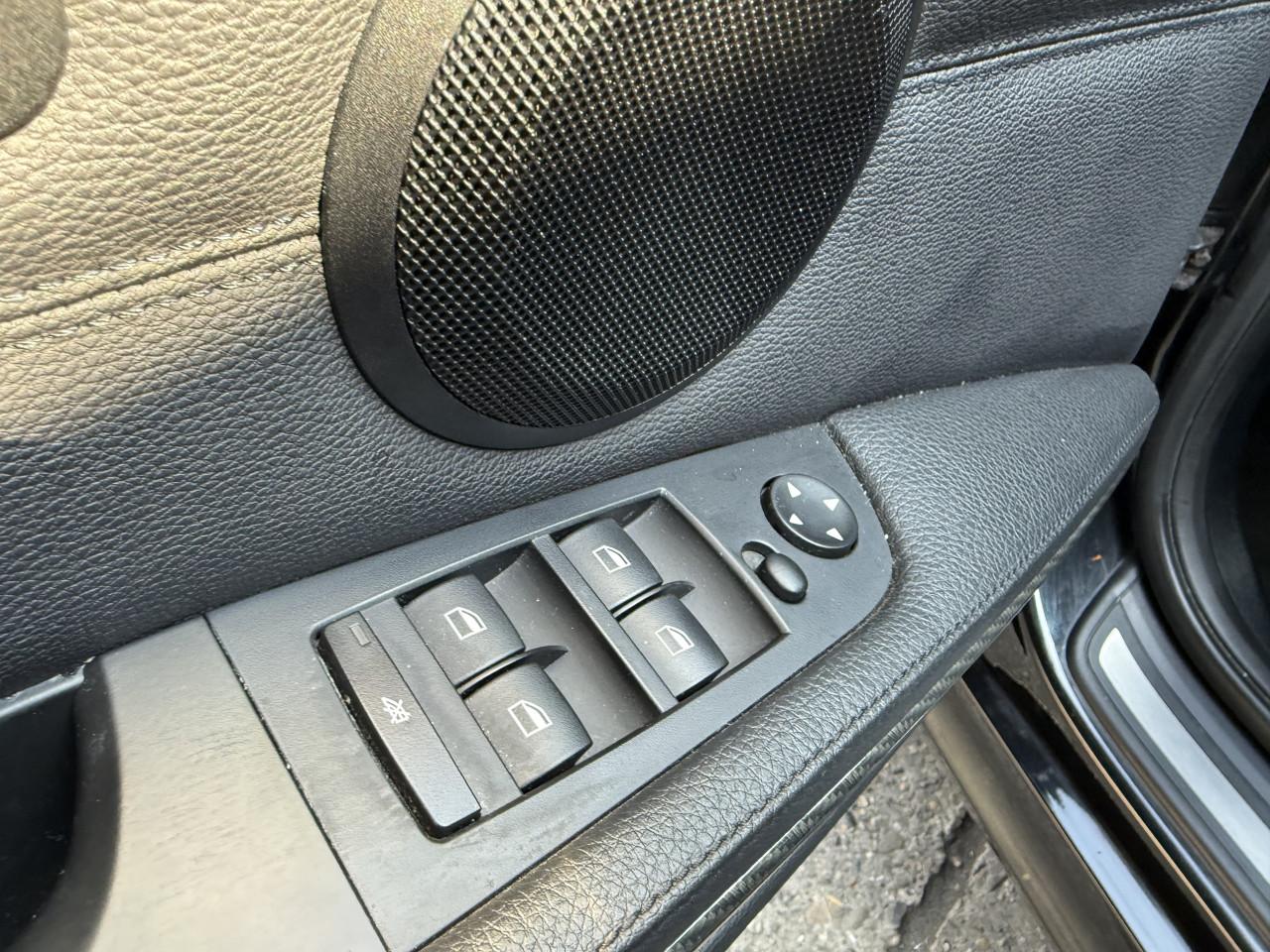 BMW 3-serie Touring 318i Luxury Line | Automaat| NAP