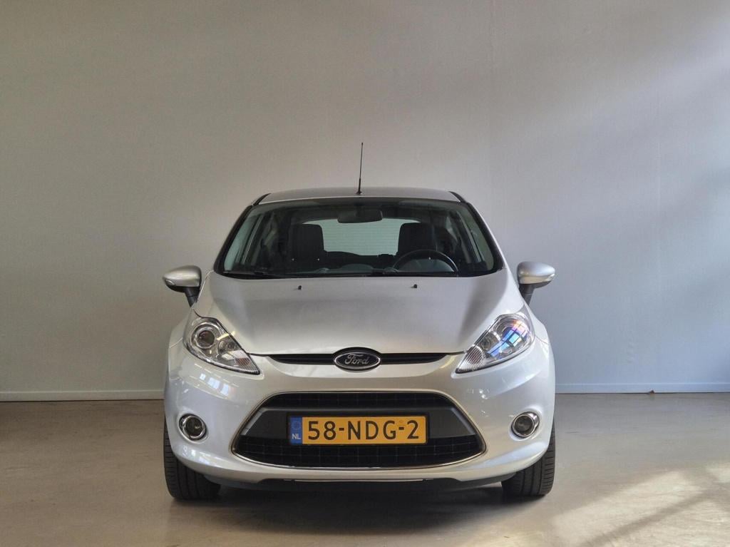 Ford Fiesta 1.4 titanium / automaat / origineel nl